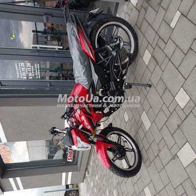 Мотоцикл Spark SP150R-15